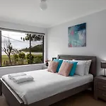 Moona Beach House By Jervis Bay Rentals