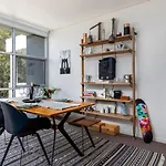 Husqi Loft