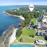 Huskisson Beach Holiday Villa By Experience Jervis Bay