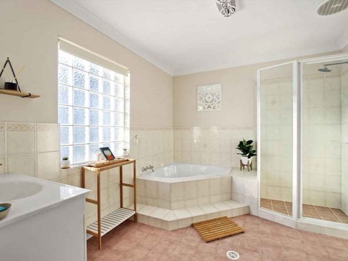 Burrill By The By Experience Jervis Bay Holiday home