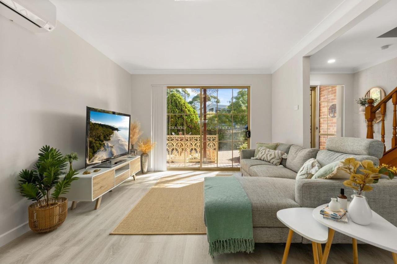 Irrilassa By The By Experience Jervis Bay Holiday home *