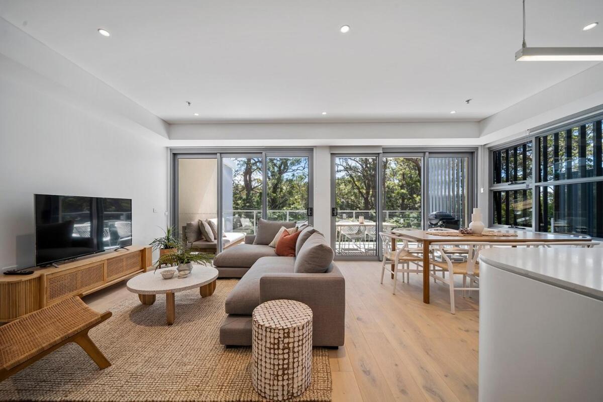 Family-friendly 3br - Steps From The Apartment *