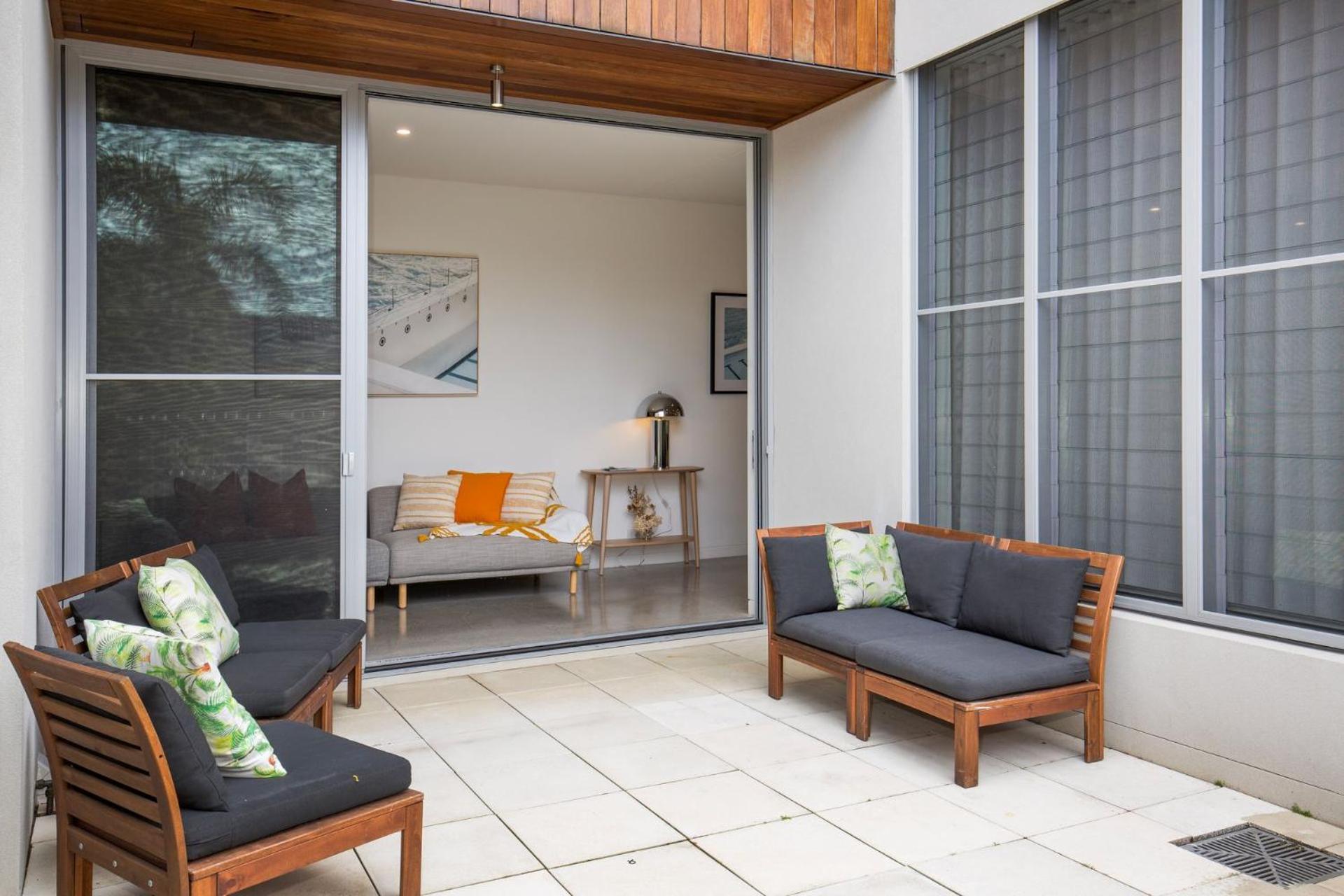 Keppel - Pet Friendly - 4 Mins Walk To *