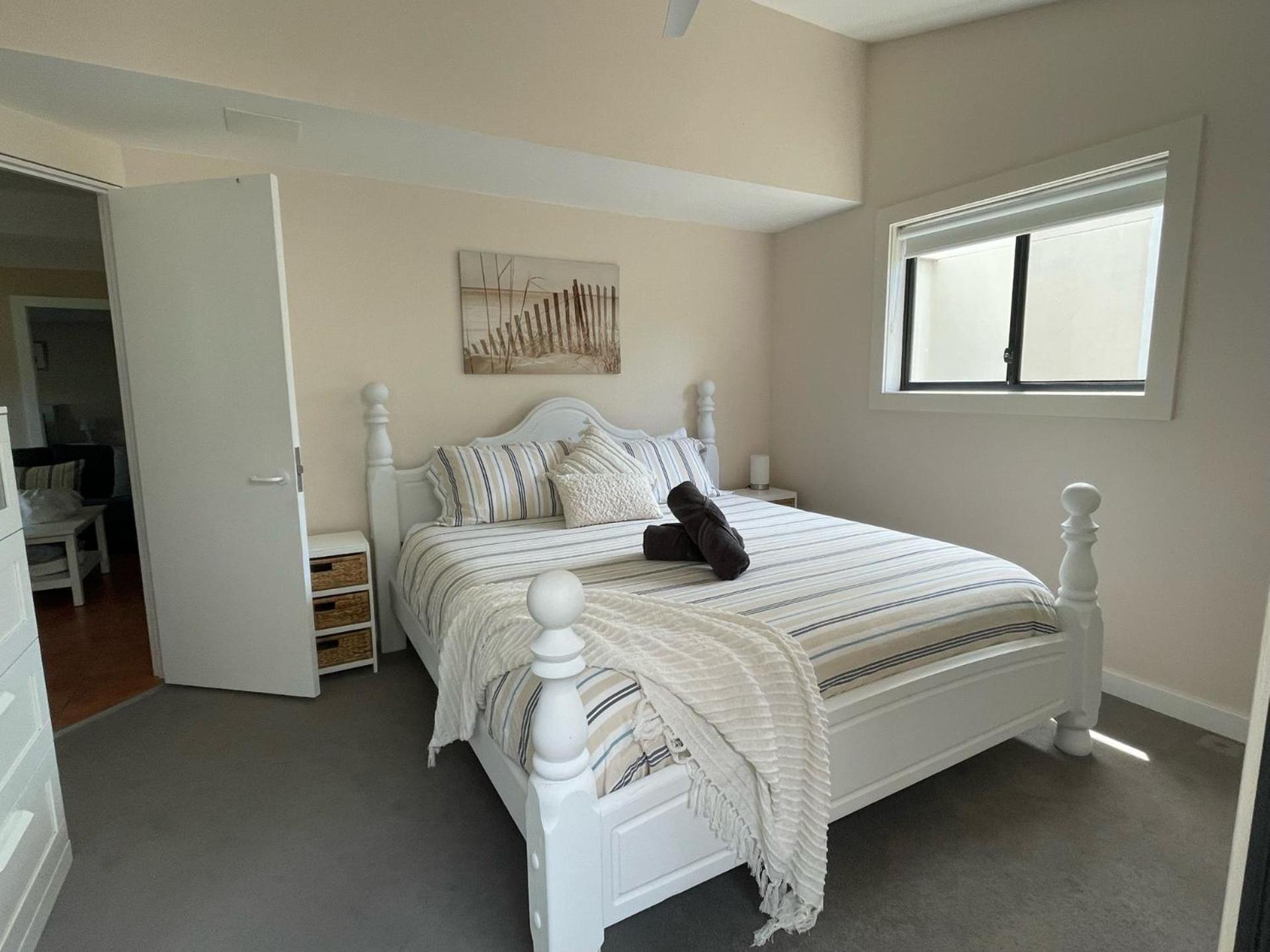 Beecroft Street Retreat - Free Wifi, Linen & Pet Friendly
