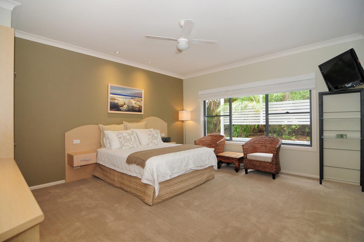 Ceespray - In - Jervis Bay 4*