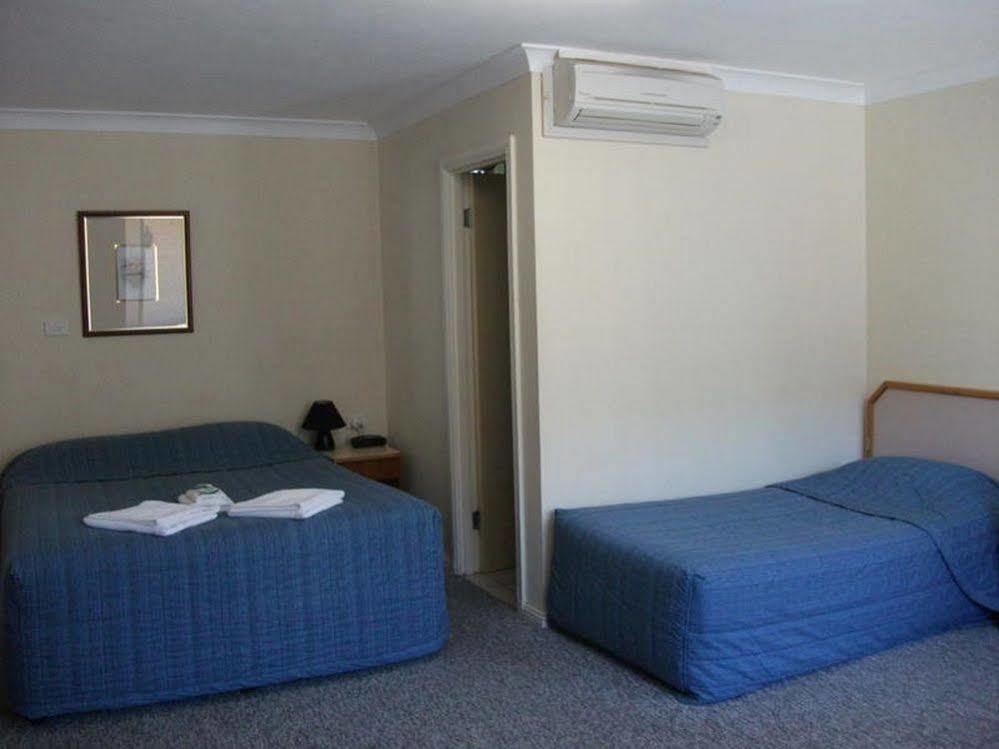 Bayside 3*