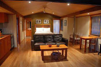 Hotel Jervis Bay Getaways Huskisson