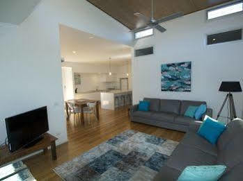 Jervis Bay Getaways 4*