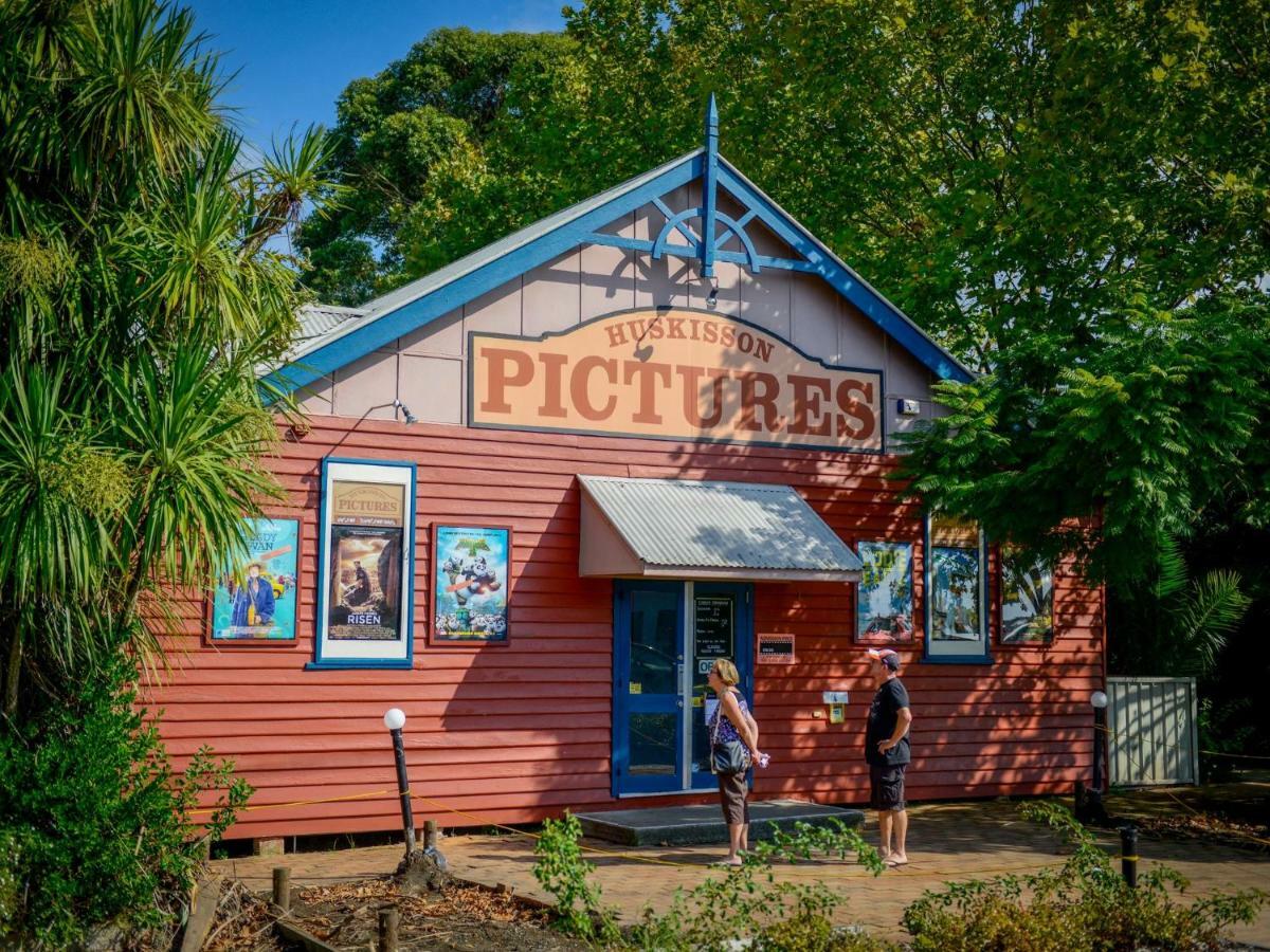 Beachfront Boogaloo Huskisson