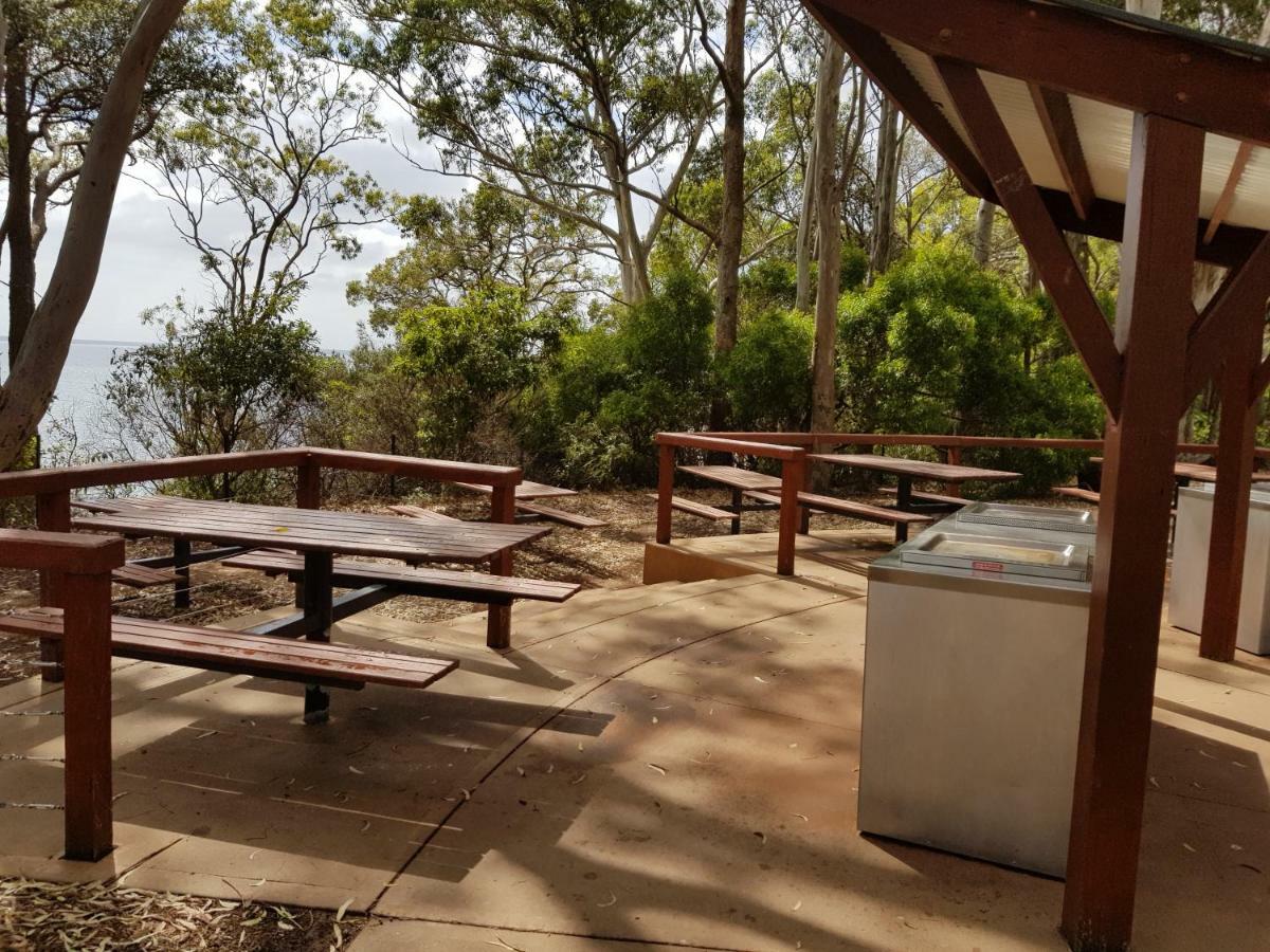 Beachside Husky Waterfront Cabin Holiday home Huskisson