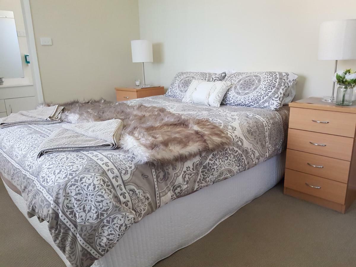 Beachside Husky Waterfront Cabin Holiday home Huskisson