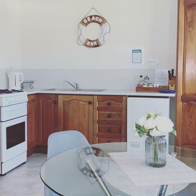 Beachside Husky Waterfront Cabin * Huskisson
