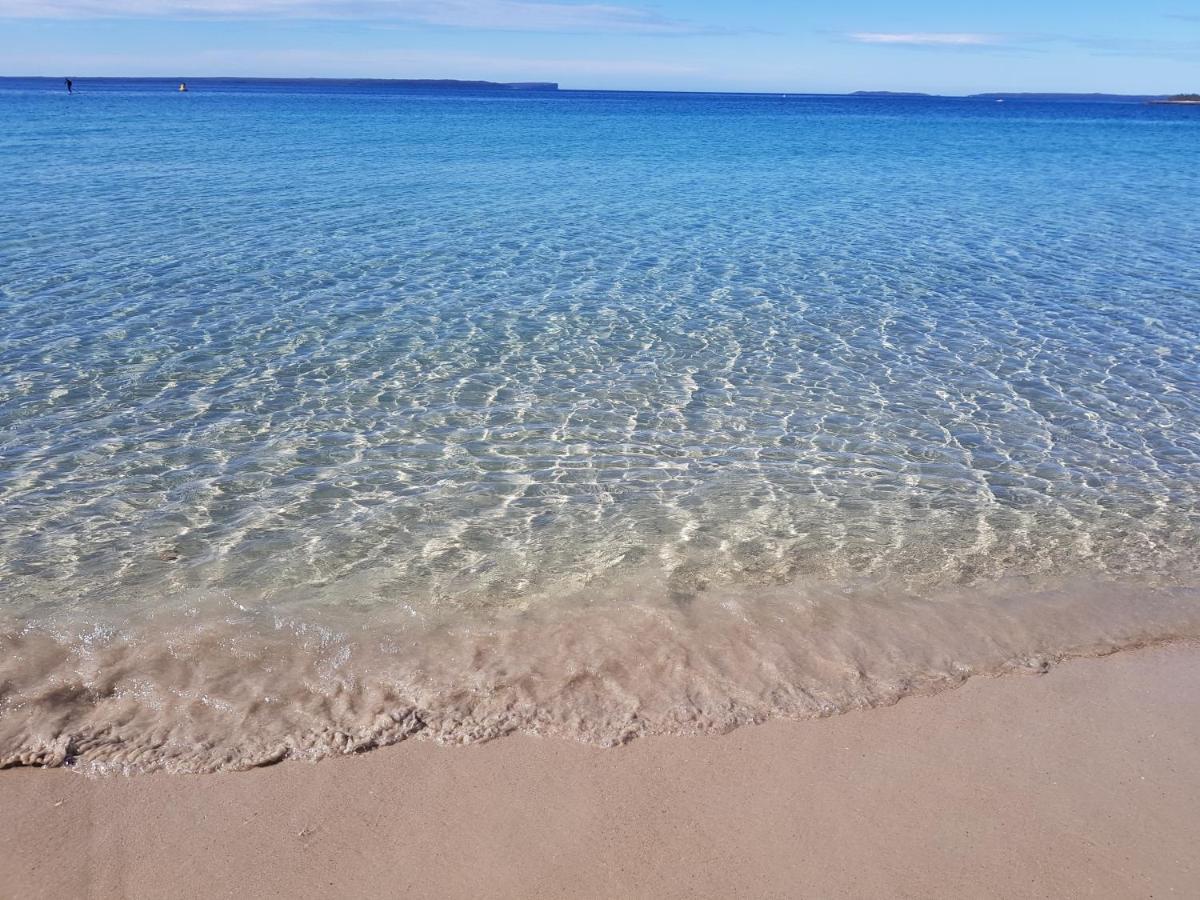 Beachside Husky Waterfront Cabin * Huskisson
