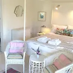 Huskisson Bed And Breakfast