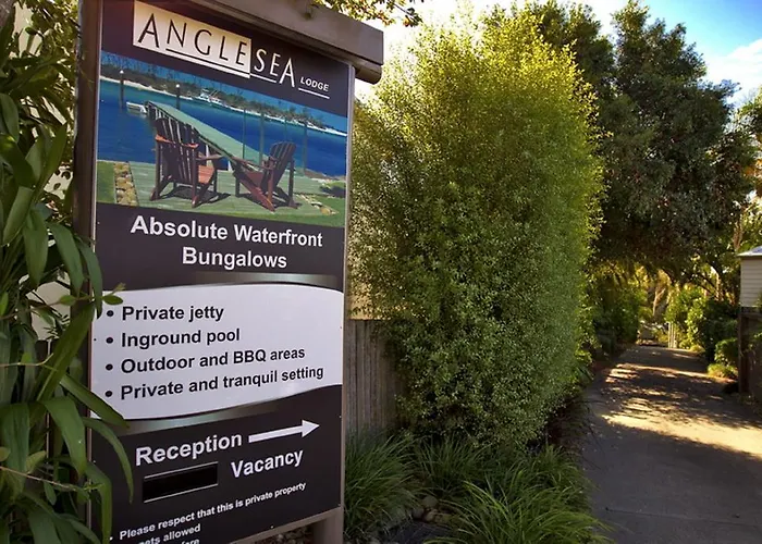 Anglesea Lodge