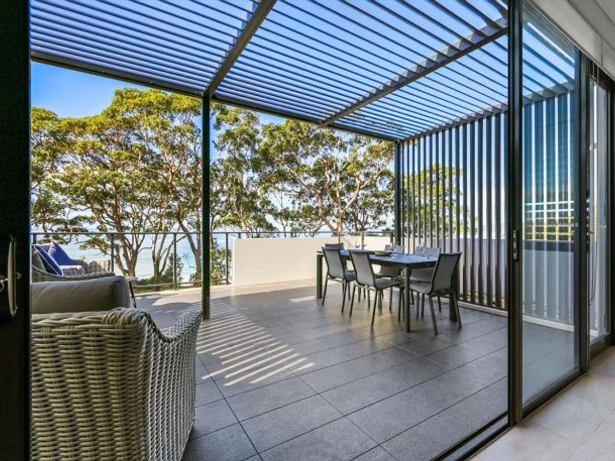 Holiday home Beachfront Luxury By Experience Jervis Bay *
