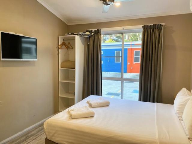 Escape Motel 3*