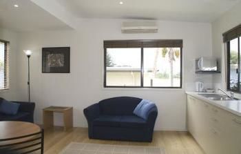 Anglesea Huskisson